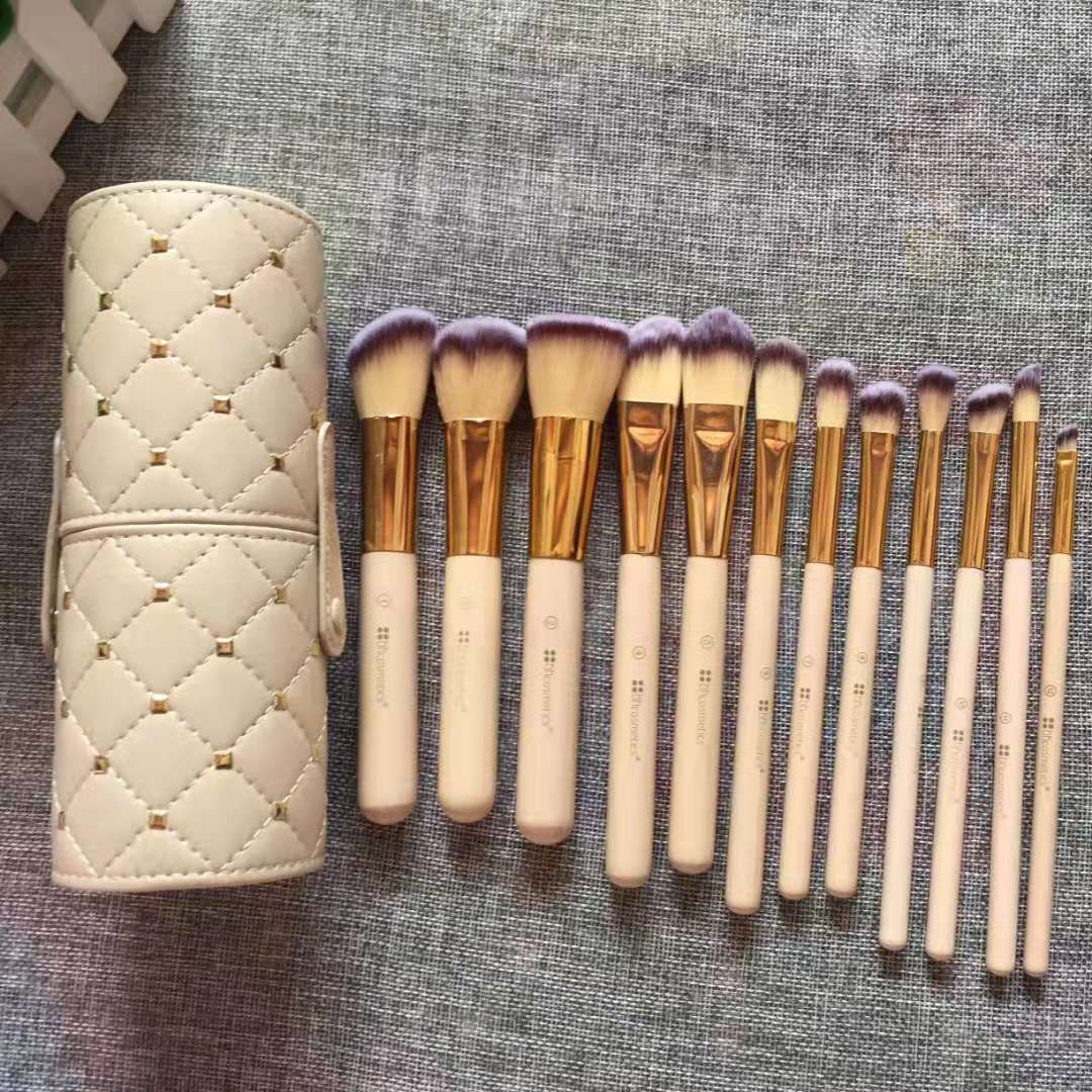 Makeup Brush Set Of 12 Makeup Buckets