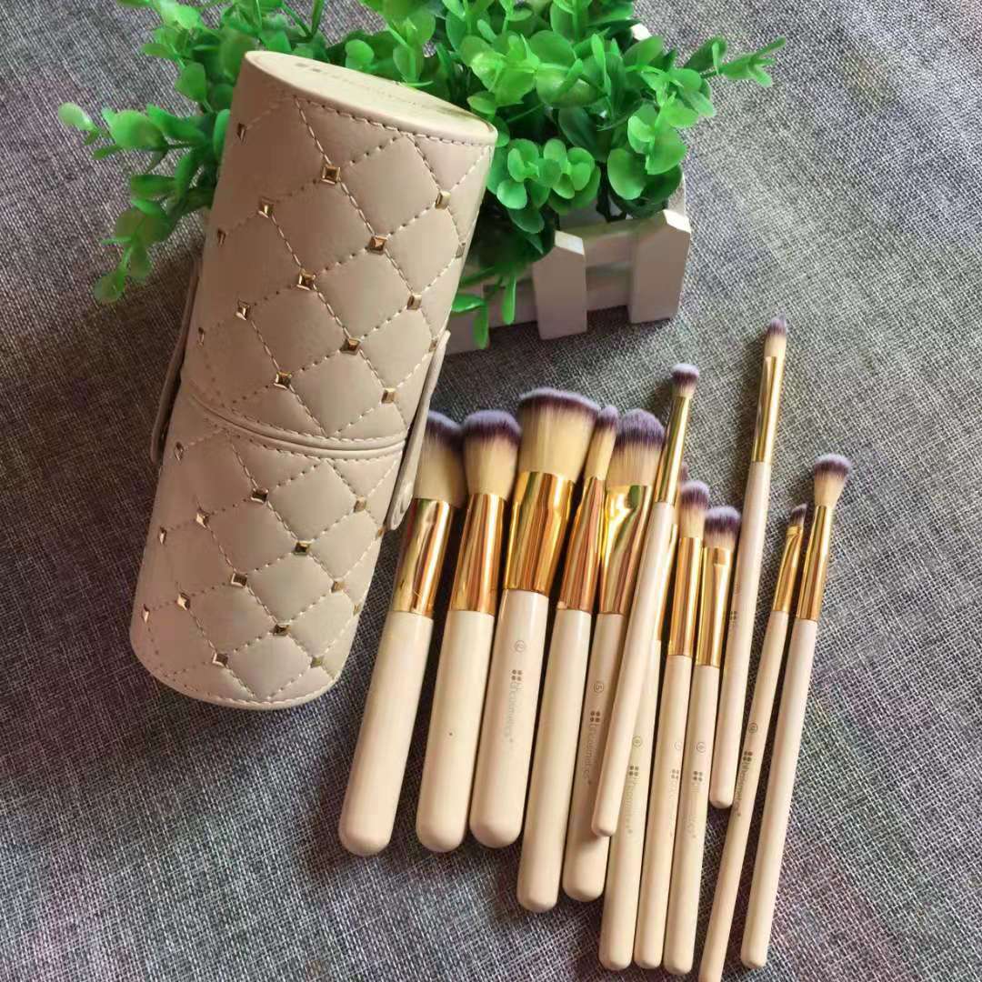 Makeup Brush Set Of 12 Makeup Buckets